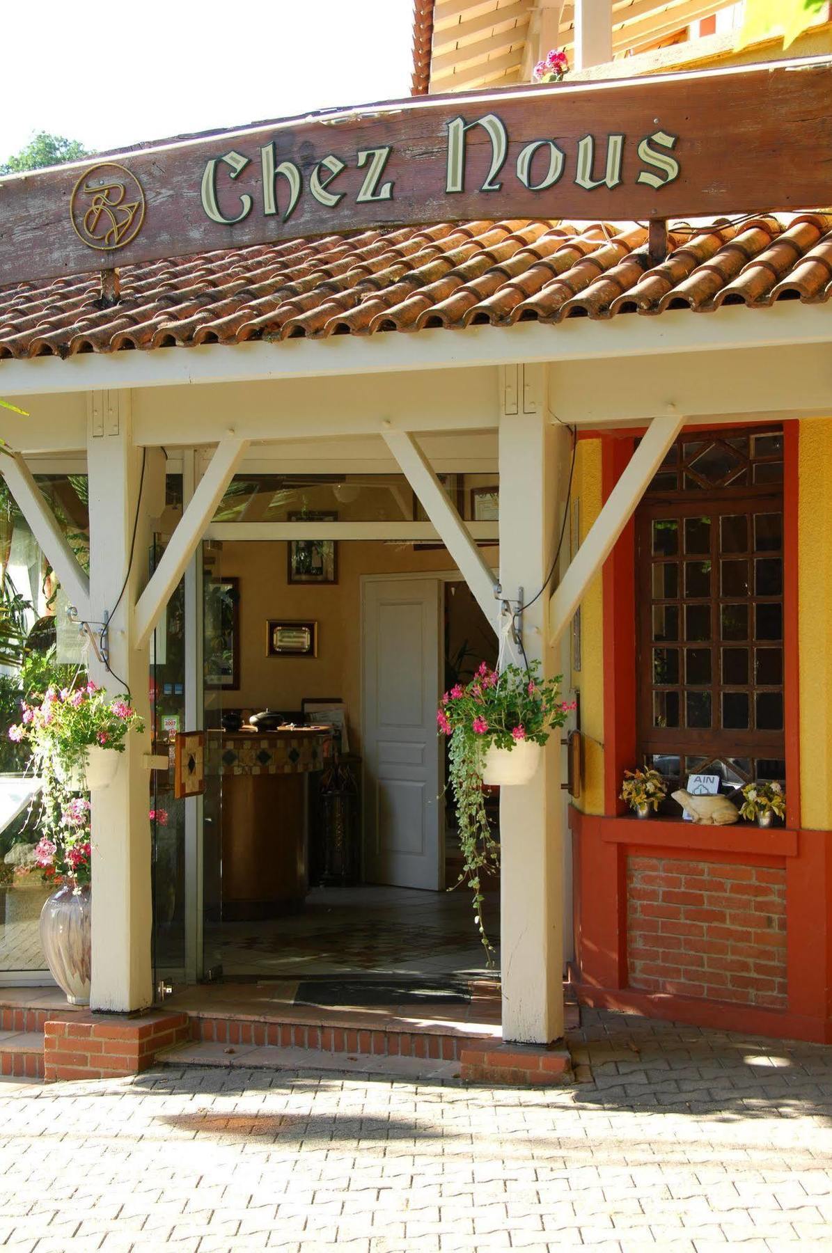 Logis Hotel Restaurant Chez Nous Sainte-Croix  Dış mekan fotoğraf